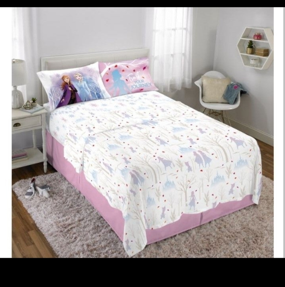 Frozen bed sheets - Picture 5 of 7